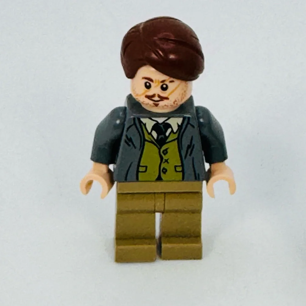 LEGO Professor Remus Lupin Minifigure Gray Jacket Green Vest W/Hogwarts Trolley